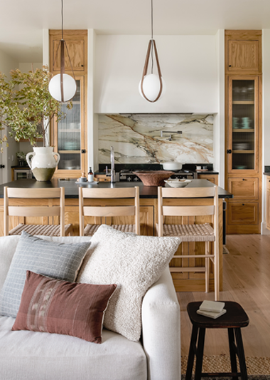 Timeless, elevated interiors by Kelsey Leigh Design Co. and Heritage House.