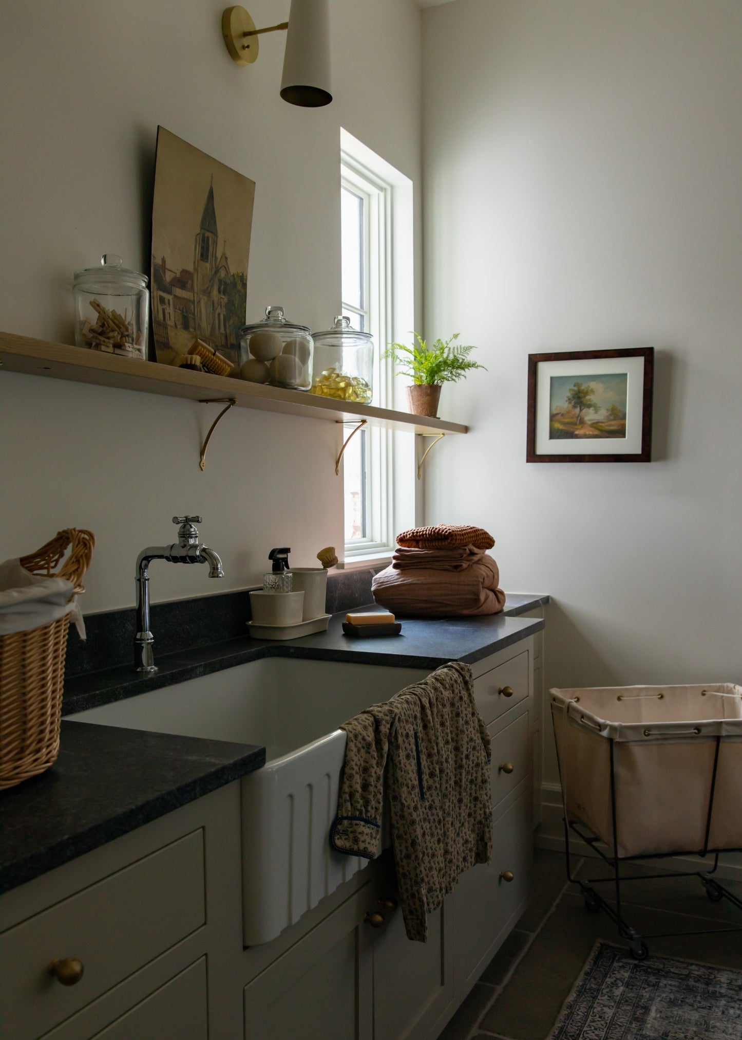 Stone Soap Dish
