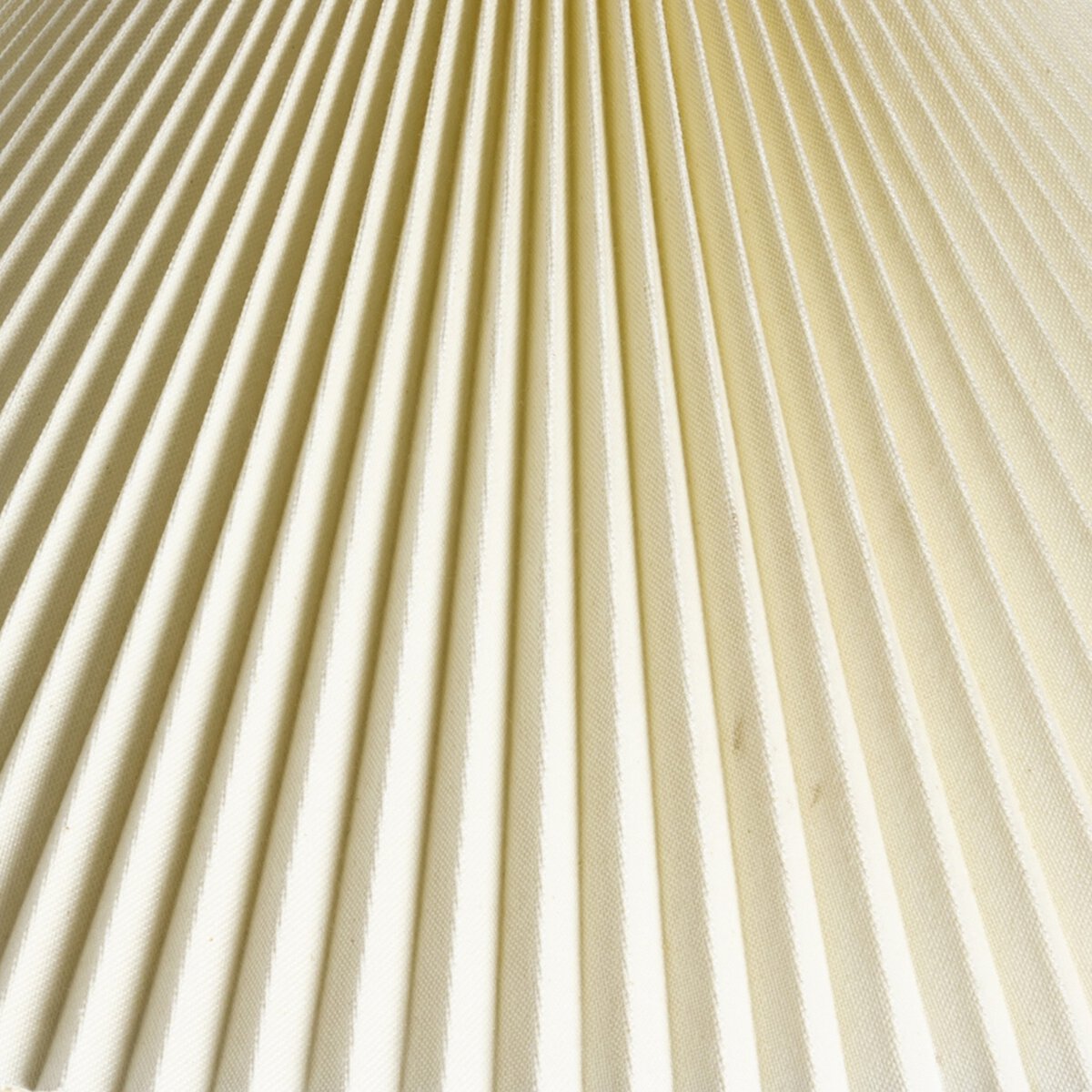 Julia Table Lamp