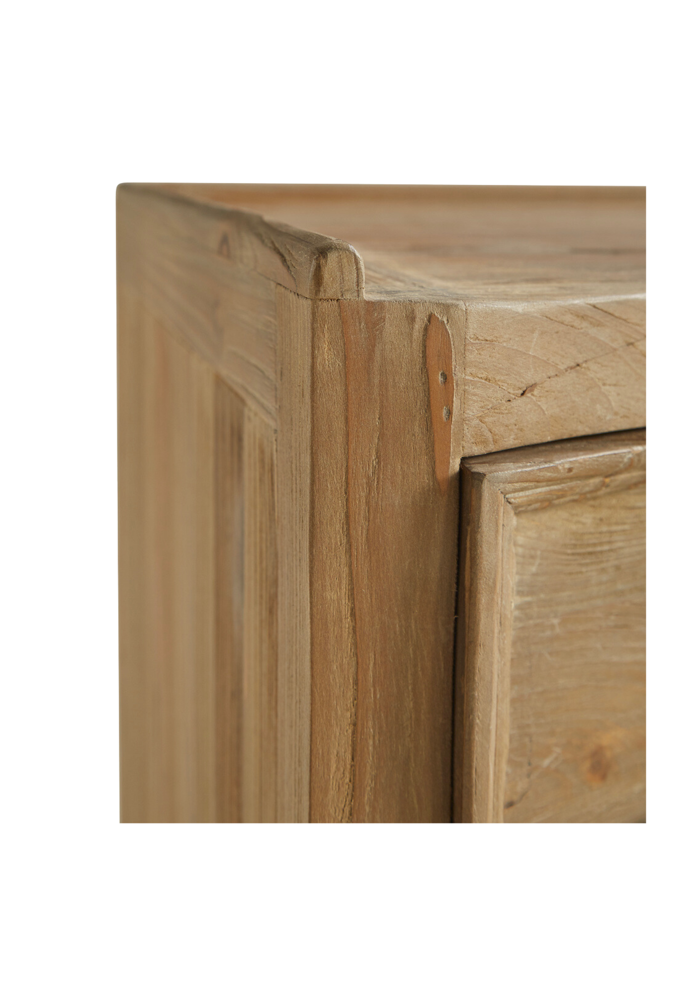 Kingston Chest