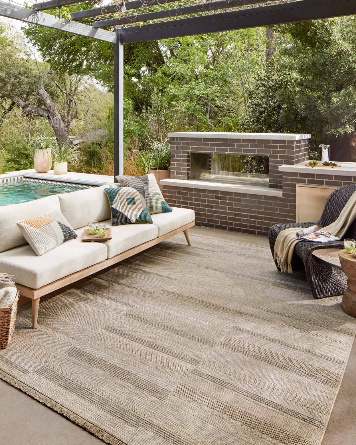 Dawn 03 Natural Indoor | Outdoor Rug