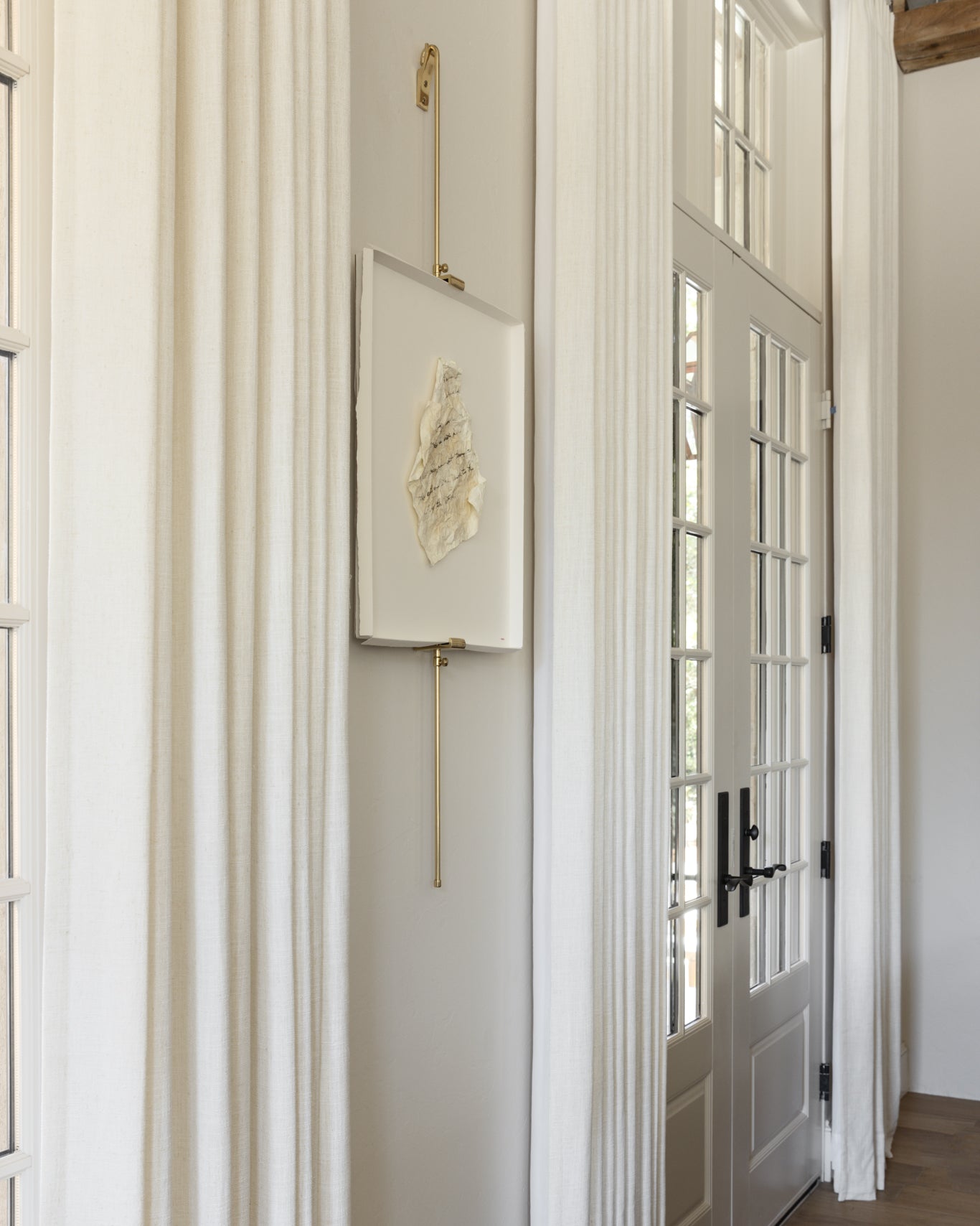 Wall Easel
