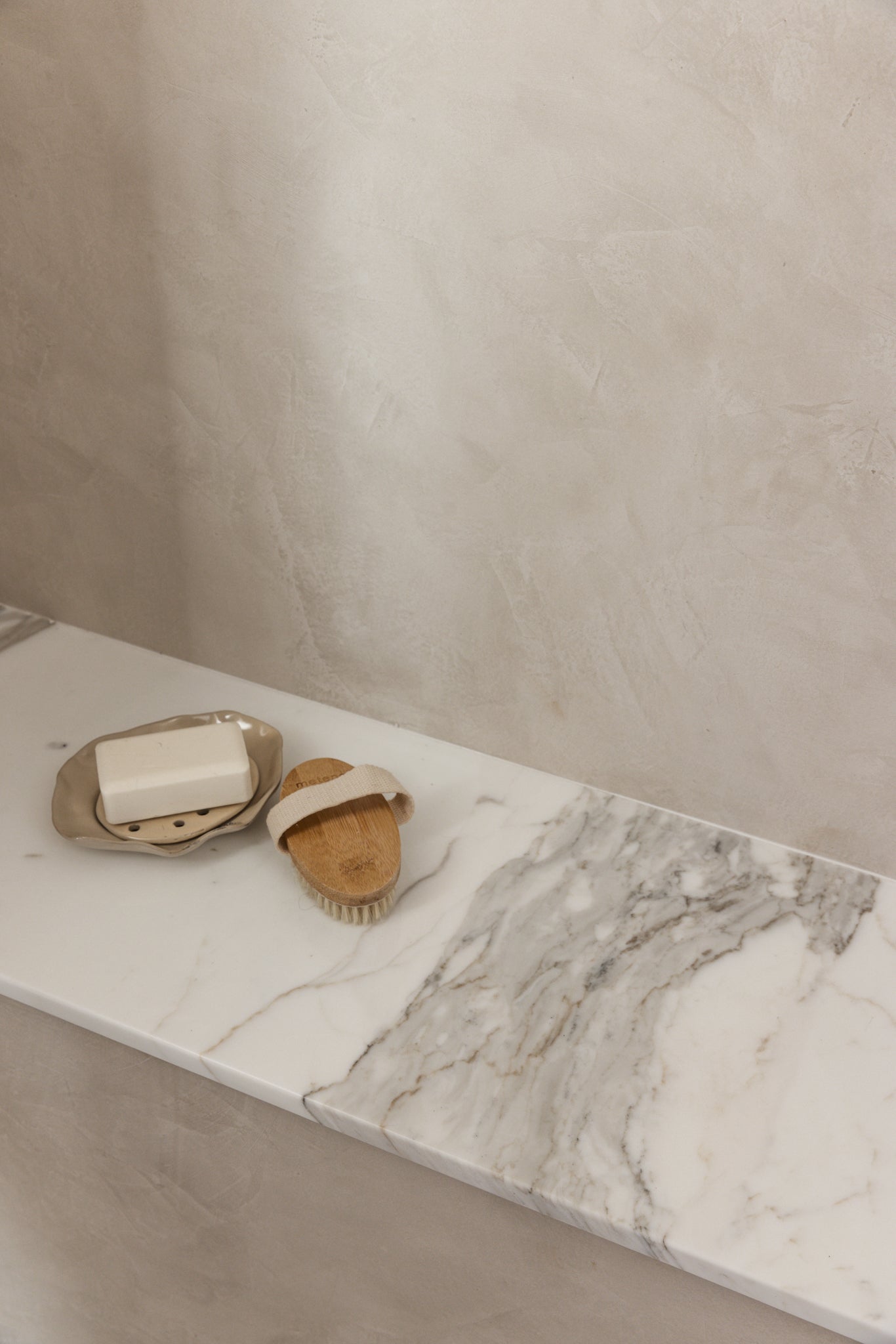 Banded Beech Wood Bath Brush