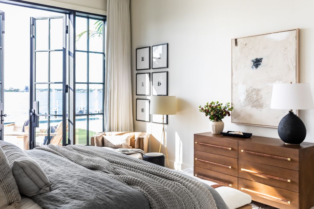 Davi Table Lamp