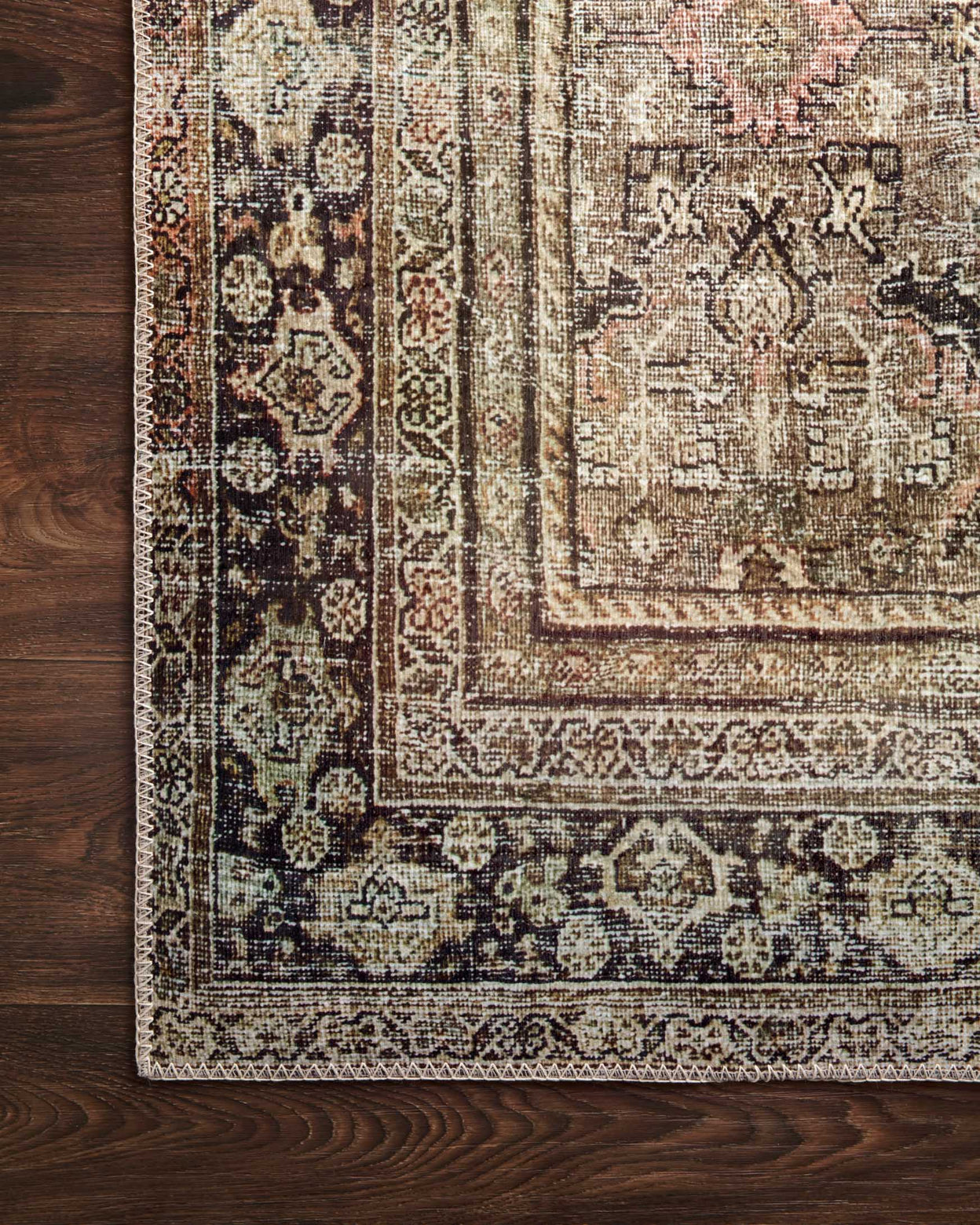 Layla Olive / Charcoal Rug